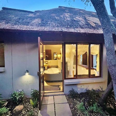 10 Raptors Lodge Hoedspruit Dış mekan fotoğraf