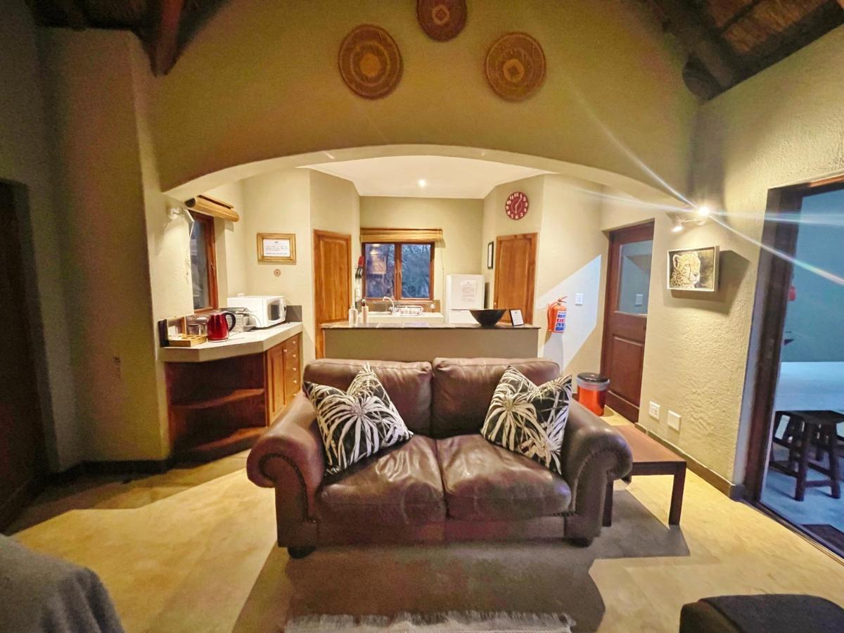 10 Raptors Lodge Hoedspruit Dış mekan fotoğraf